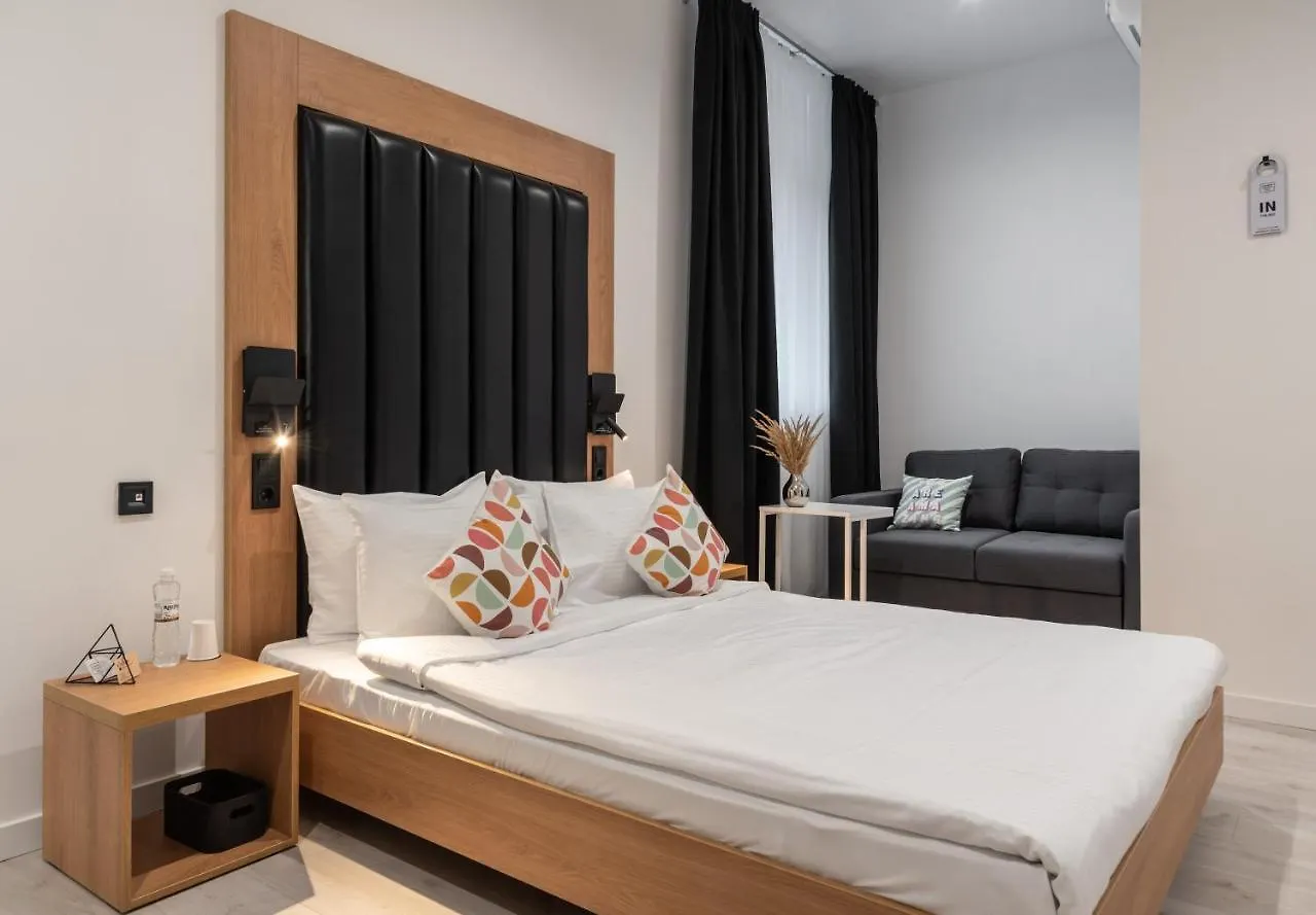****  Number 21 By Dbi Hotel Kijev Ukrajna