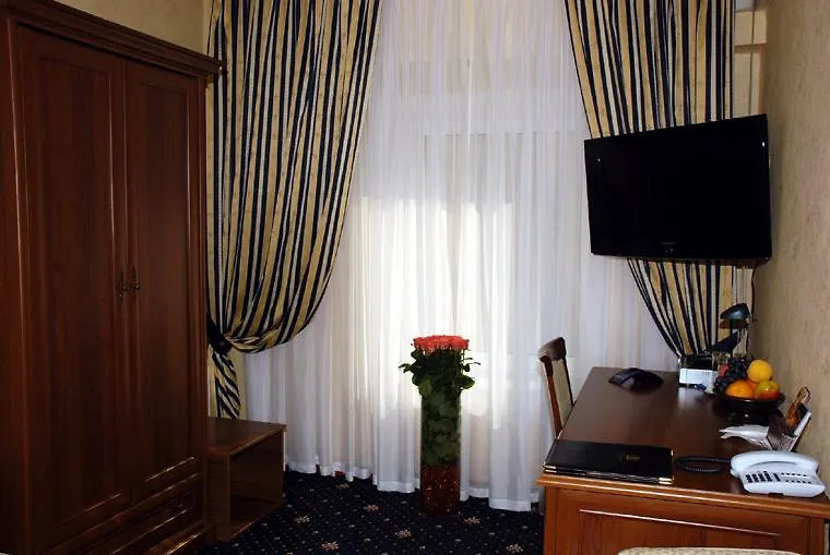 Number 21 By Dbi Hotel Kijev 4*,