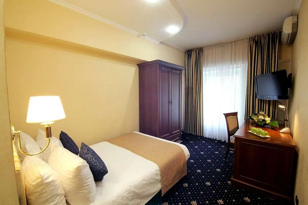 Number 21 By Dbi Hotel Kijev
