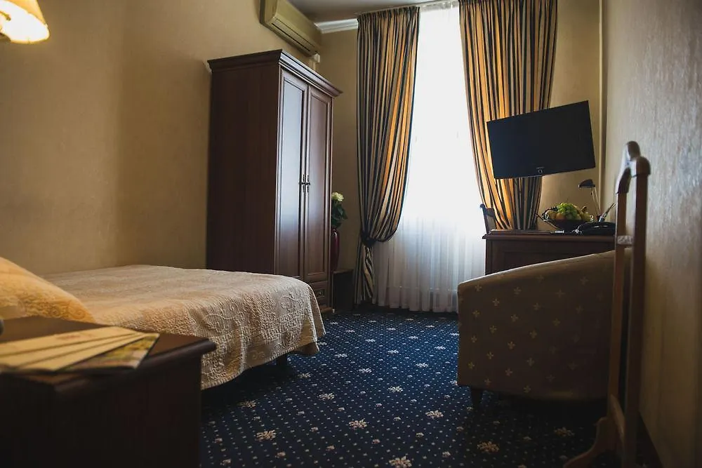 Number 21 By Dbi Hotel Kijev